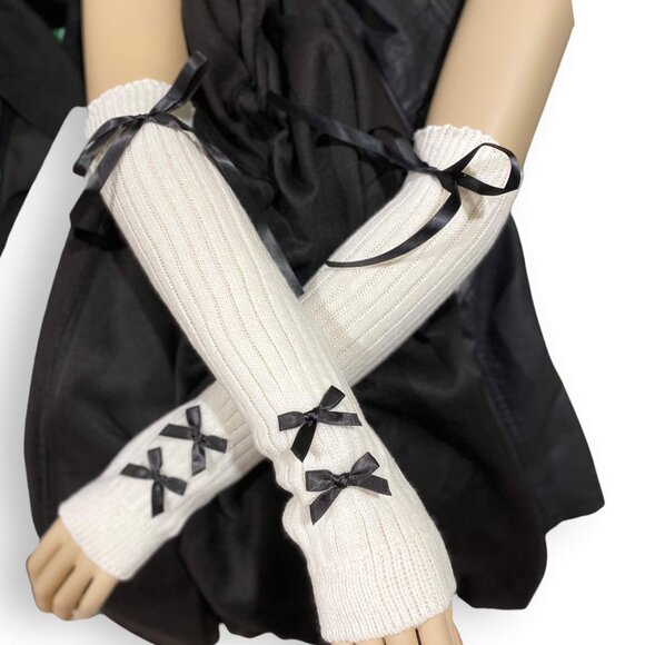 White Rib Knit Black Ribbon Arm Warmer Fingerless Gloves - NEW - Picture 1 of 2